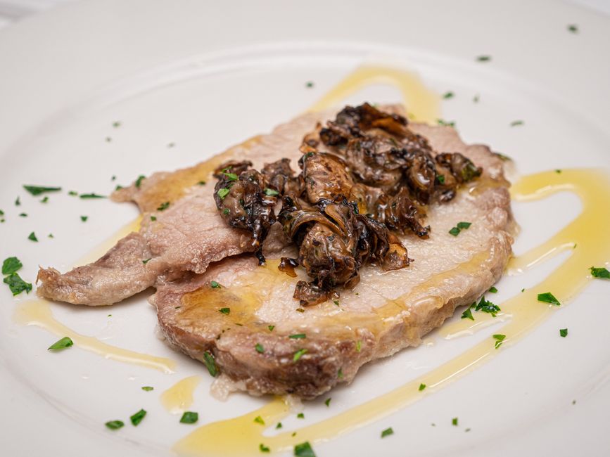 Pork Tenderloin Internal Temperature (Safe Temp)